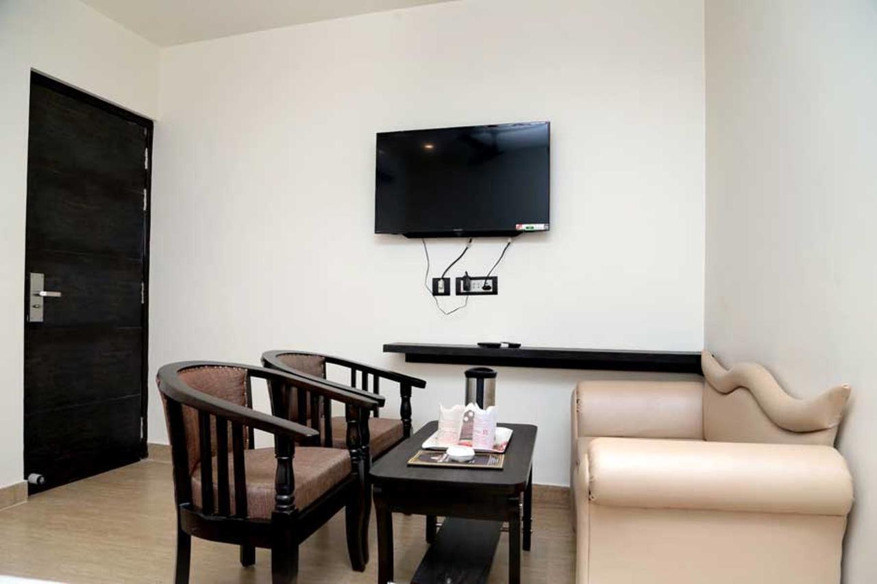 Hotel Vinayak Lifestyle Hotels Lucknow Luaran gambar