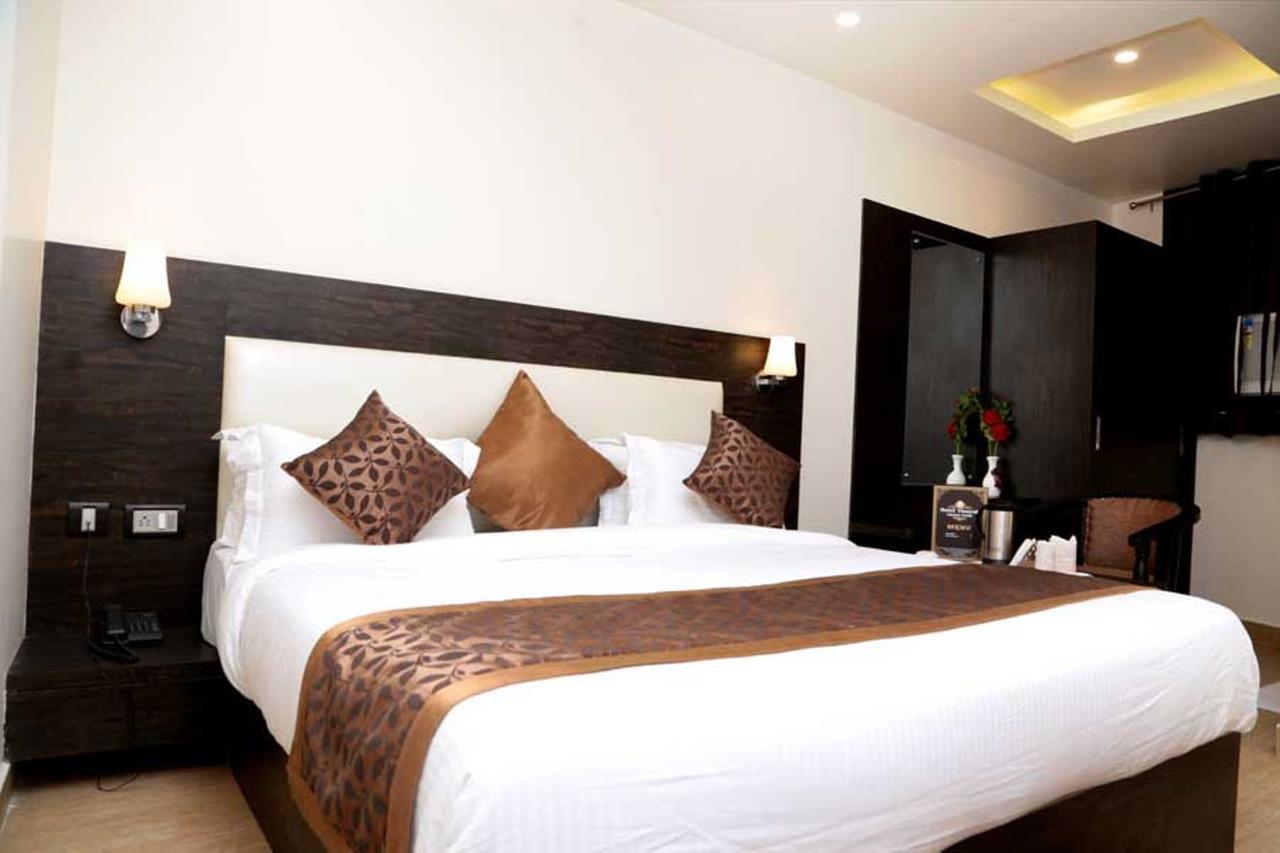 Hotel Vinayak Lifestyle Hotels Lucknow Luaran gambar