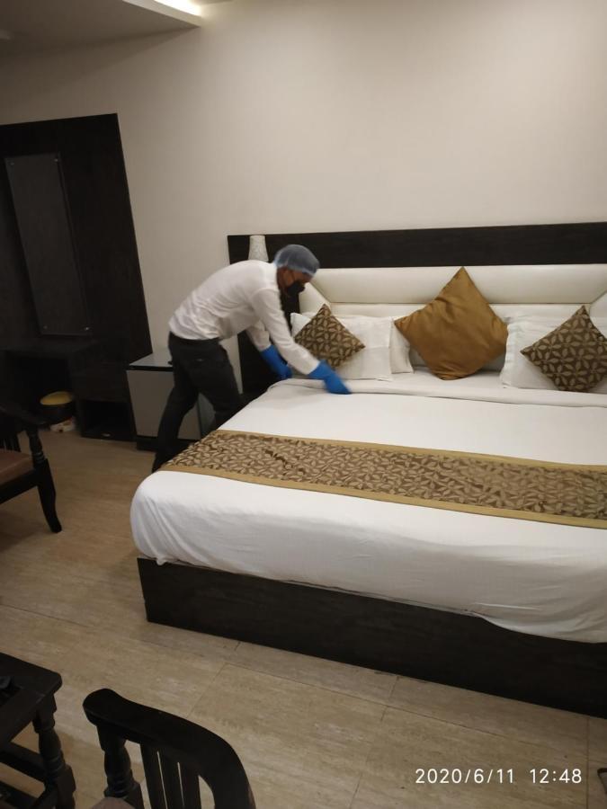 Hotel Vinayak Lifestyle Hotels Lucknow Luaran gambar